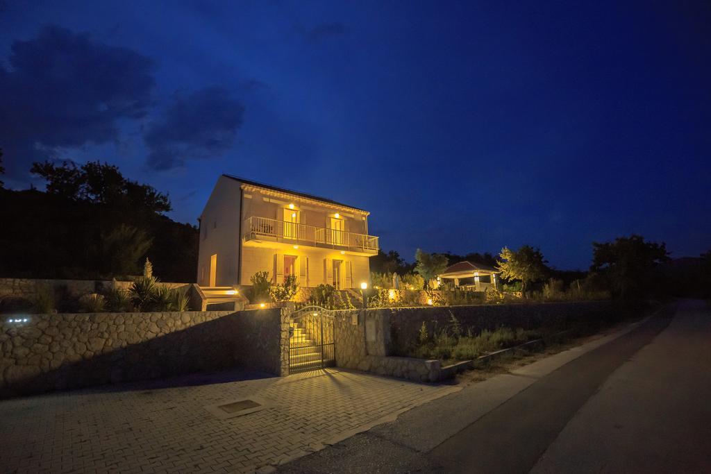 Hedera Estate, Villa Hedera VII Затон Екстер'єр фото