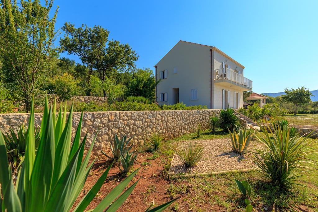 Hedera Estate, Villa Hedera VII Затон Екстер'єр фото