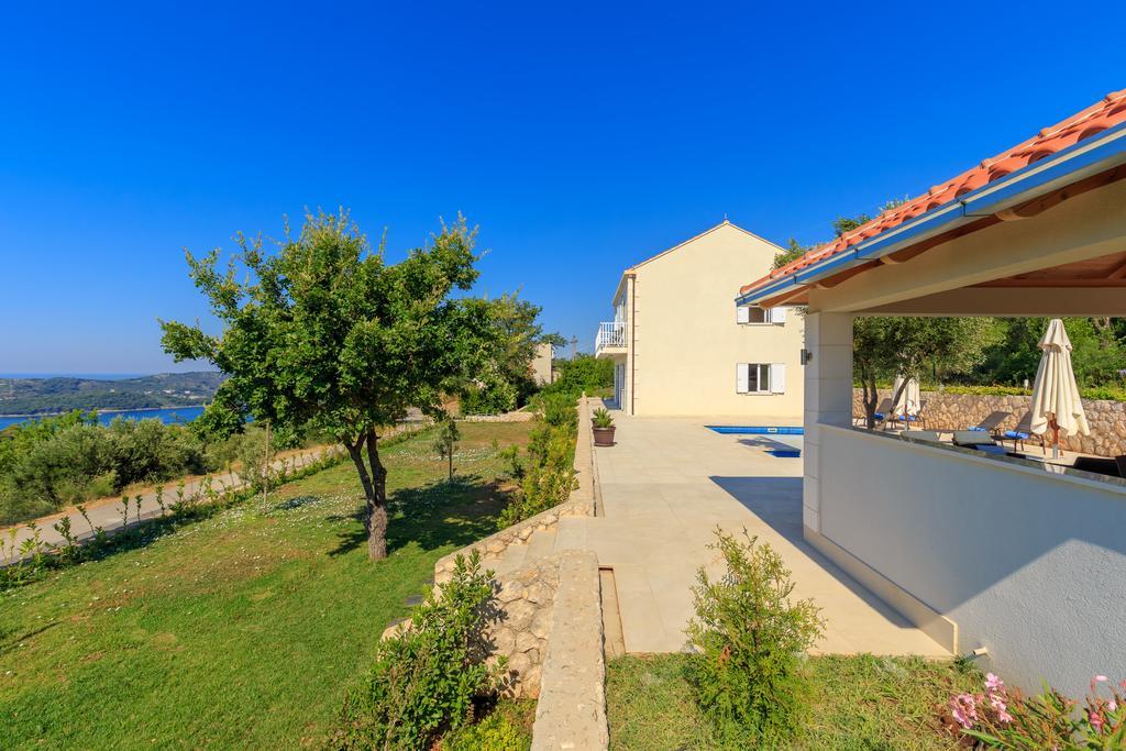 Hedera Estate, Villa Hedera VII Затон Екстер'єр фото
